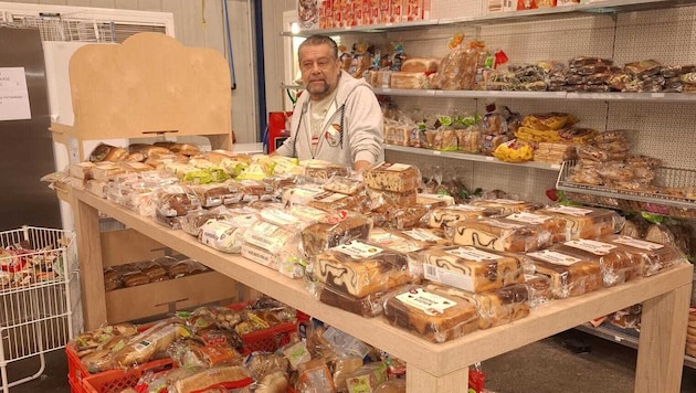 Die Nachfrage in Lechners Sozialmarkt steigt laufend an. Jetzt liefert er auch aus.