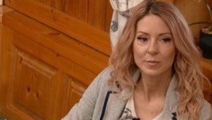 Mit Simone Lugner ist im „Forsthaus Rampensau“ nicht gut Kirschen essen. Sie sorgt gleich zum ...