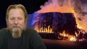 Herbert Pröglhöf zögerte nicht, brachte seinen Flammen-Lkw sicher aus dem Tunnel.