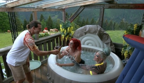 Ein ungeschriebenes Gesetz von „Forsthaus Rampensau“: Wo der Whirlpool ist, dort eskaliert es ...