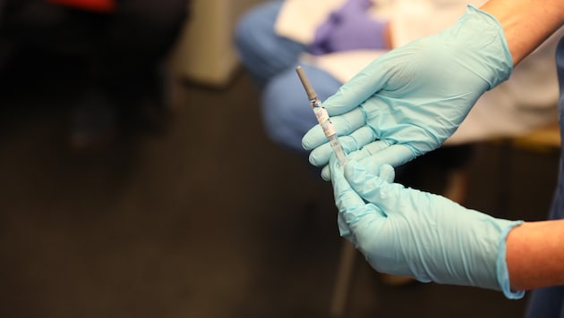 Nach harten Verhandlungen organisierte Österreich 100.000 neue Impfdosen. Impftermine dürften ...