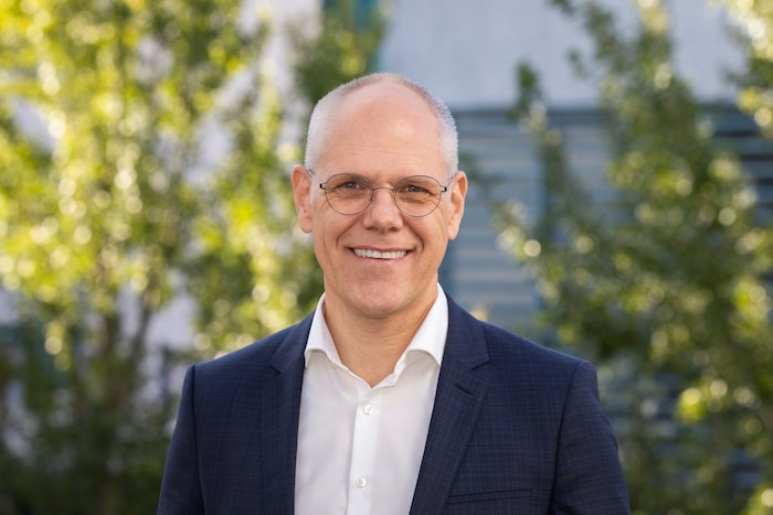 Henry Puhl ist CEO von TGW Logistics.