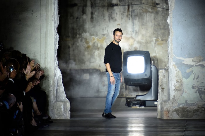 Für Anthony Vaccarello ist bei Saint Laurent der letzte Vorhang gefallen.