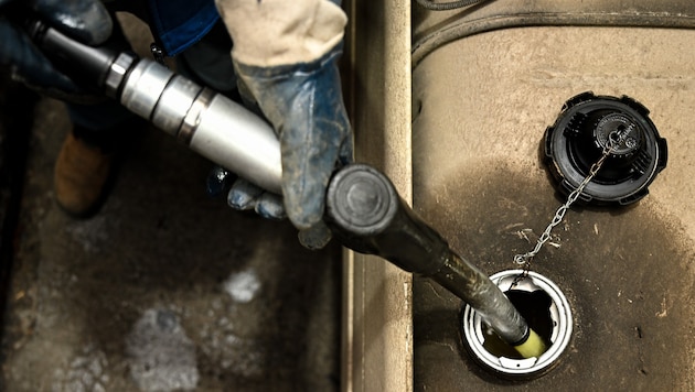 Viele Unternehmen haben ihre Fahrzeuge mit HVO100 betankt und so CO₂ gespart – jetzt ist damit ...