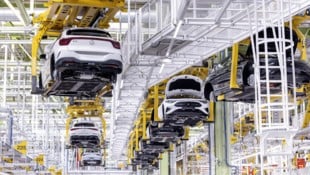 Die Autohersteller in Europa wollen den Vorsprung der Chinesen aufholen.