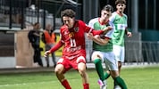 Elias Memic (re.) und Hallein feierten den zweiten Saisonsieg.
