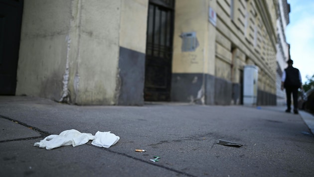 Following the discovery of a 35-year-old woman in a Vienna stairwell, one person has now been ...