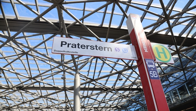 Am Wiener Praterstern kam es zu einem Polizeieinsatz, nachdem ein 32-Jähriger einen Mann mit ...