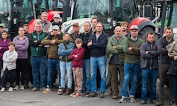 Die betroffenen Arbeiter und Landwirte hoffen auf eine Lösung, die die Versorgung mit regionalen ...