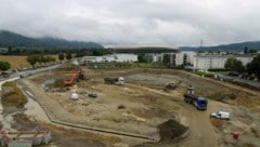 Selbst bis zum Baustart des Klagenfurter Hallenbades war das Projekt stets umstritten – auch ...