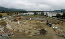 Selbst bis zum Baustart des Klagenfurter Hallenbades war das Projekt stets umstritten – auch ...