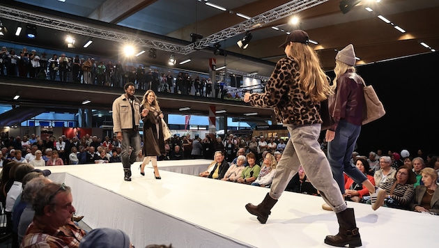 Die stets bis auf den letzten Platz besetzten Modeschauen unterstrichen den großen Zuspruch am ...
