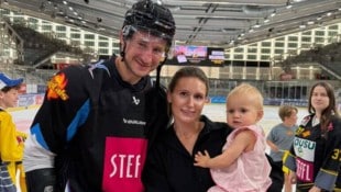 Jakob Lilja mit Ehefrau Isabell und Tochter Elsa.