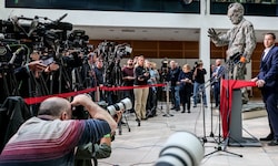 SPD-Vorsitzender Lars Klingbeil kündigte am Montag die Neuwahl der SPD-Spitze an.