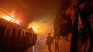 Der Marché des Enfants rouges wurde ein Raub der Flammen.