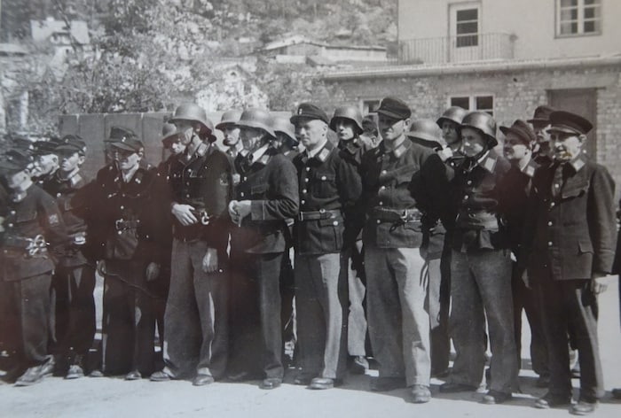 Florianijünger aus Perjen in den 1950er Jahren.