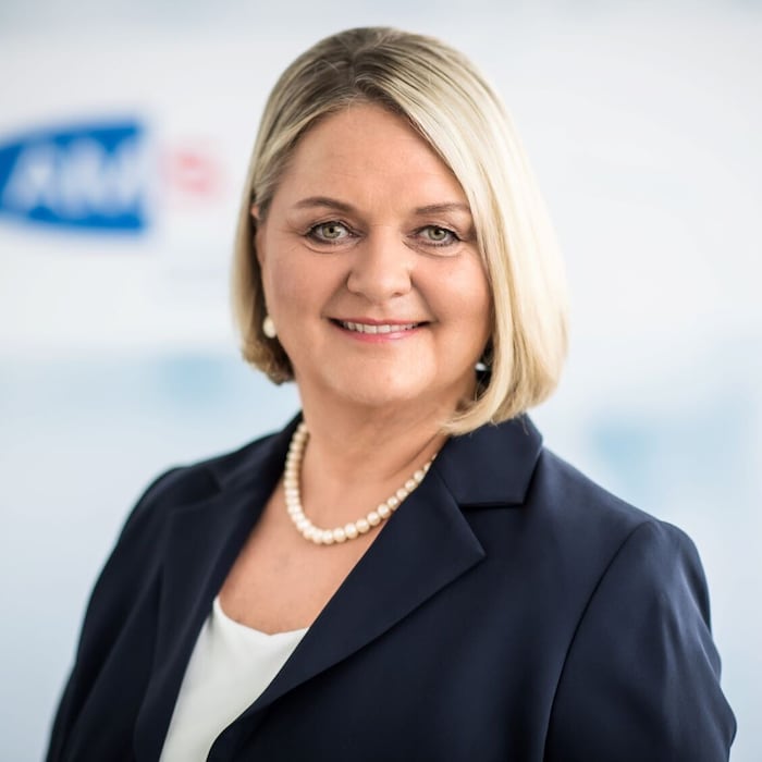 AMS-Chefin Helene Sengstbratl
