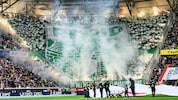 Der mit 1900 Fans ausverkaufte Rapid-Sektor war freilich im Feier-Modus.