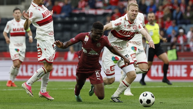 Donnerstag droht in der Europa League der erste Umfaller der Salzburger um Offensivspieler Karim ...