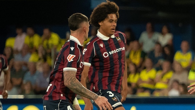Ifeanyi Ndukwe (rechts) darf erstmals von Beginn an ran.