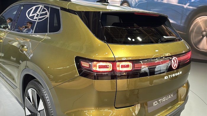 VW ist nach zehn Jahren zurück in Paris, zeigte den neuen ID. Tiguan – und vor allem eines: ...
