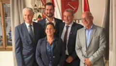 Bezirkshauptmann Bernd Riepan, Vizebürgermeisterin Gerda Burian, GR Patrick Glanznig, ...
