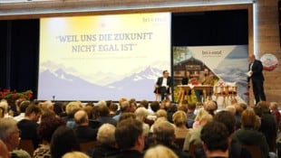 Viele kamen zur Vollversammlung, ging es doch um die Zukunft einer ganzen Region.