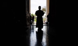 Die Kirche hat nicht restlos geregelt, was passiert, wenn ein Papst länger ausfällt. Im Bild: ...