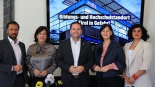 Johanna Birbaumer Georg Dornauer, Birgit Obermüller, Markus Abwerzger, Andrea Haselwanter-Schneider und Zeliha ...