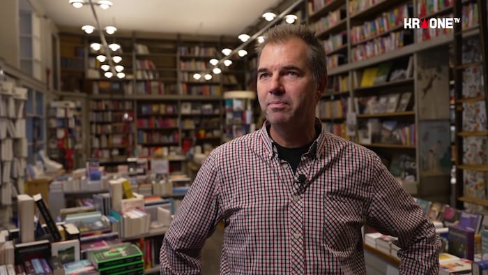 Gregor Grohmann übernahm die traditionsreiche Buchhandlung Eckart im achten Bezirk – mit ...