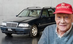 Formel-1-Legende Niki Lauda nutzte den blauen Mercedes zwischen 1999 und 2001.
