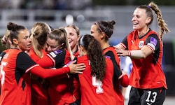 Großer Jubel bei den ÖFB-Frauen nach dem klaren Sieg gegen den Kosovo. 