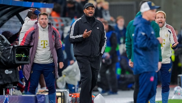Vincent Kompany (Mitte) ärgerte sich über die Aktion von Michael Olise.