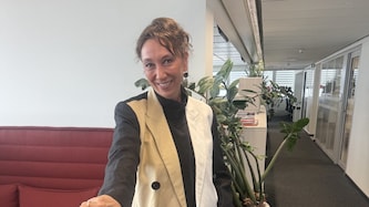 Ursula Strauss auf Pressetour für ihre neue Serie „Tiroler Blut“