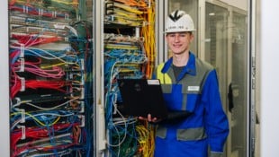 Technisches Verständnis und Teamarbeit sind in Julians Ausbildung täglich gefragt.