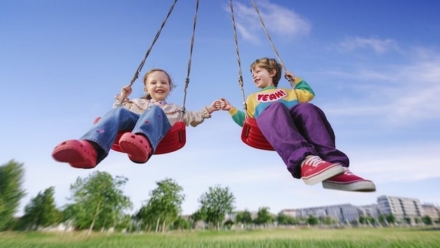 Jedem Kind den besten Start. YEAH! Mit „sorgenfreies.zukunftsnest“ schaffen Sie als Eltern, ...