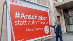 Oberösterreich SPÖ-Vorsitzender Martin Winkler präsentiert die neue Kampagne seiner Partei und ...