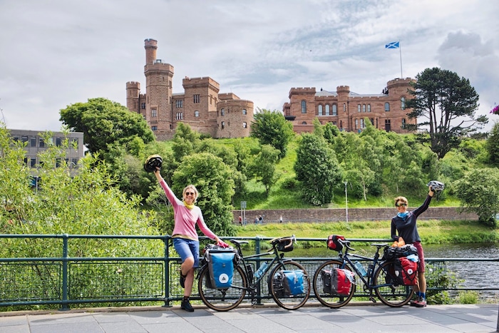 Zwischenstopp bei Inverness Castle in Schottland