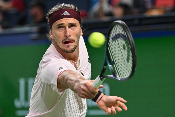 Alexander Zverev gewann die Partie in drei Sätzen.