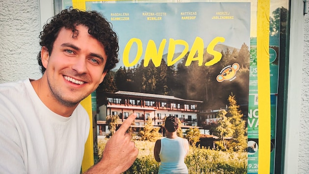 Kreativdirektor Lukas Ertl kurz vor der Premiere der Drama-Serie ONDAS in Pörtschach.