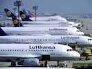 Deutschlands größtem Flughafen droht das Kerosin auszugehen! Lufthansa hat seine Piloten daher ...