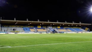 Das Stadion auf der Hohen Warte wird mittelfristig nicht einmal mehr zweitligatauglich sein.