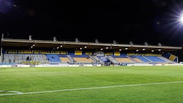 Das Stadion auf der Hohen Warte wird mittelfristig nicht einmal mehr zweitligatauglich sein.
