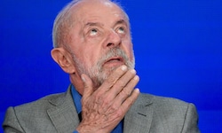 Lula war bei der ersten Wahlrunde überraschend hinter seinem Herausforderer Flávio Bolsonaro ...