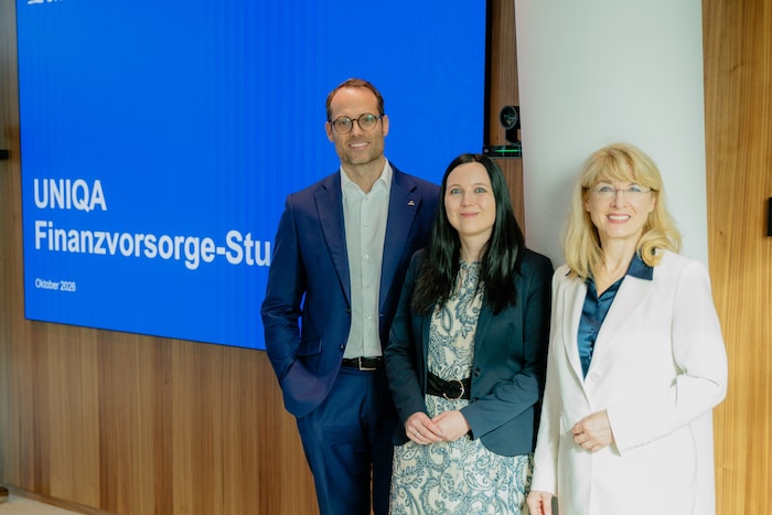 René Knapp (Uniqa), Marktforscherin Martina Zöchner und Bettina Fuhrmann (WU Wien)