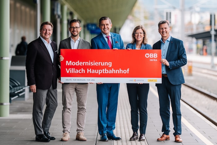 Bürgermeister Günther Albel, Landesrat Sebastian Schuschnig, Minister Peter Hanke, ÖBB ...