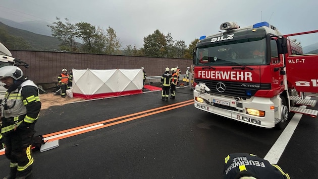Dreimal seit August mussten die Einsatzkräfte der Feuerwehr Silz Tote aus Fahrzeugen schneiden.