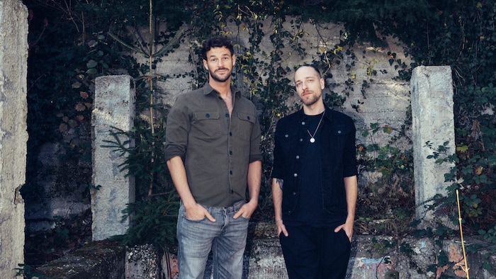 Mit ihrem neuen Album „Die Leichtdichtheit des Seins“ bringen Paul Pizzera und Daniel Fellner ...