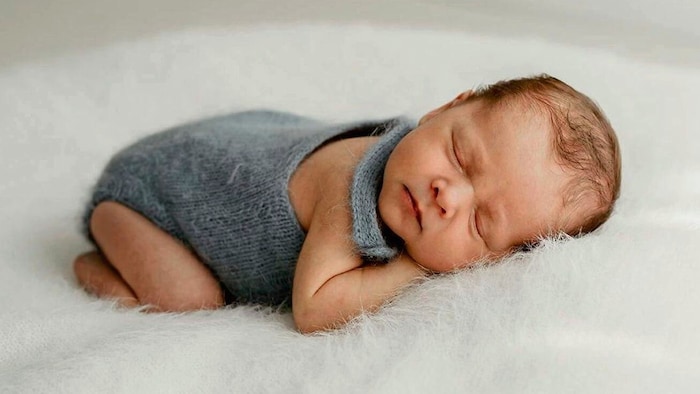 Adorable Theo Alexander from Hitzendorf