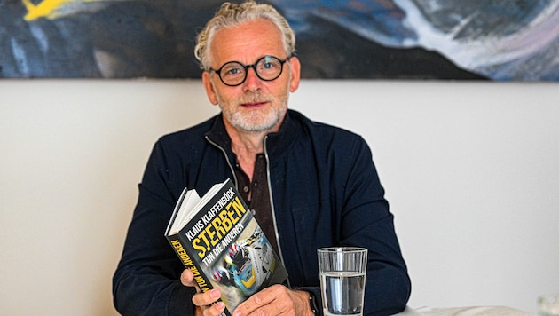 Klaus Klaffenböck (58) präsentiert am heutigen Freitag seine Biografie „Sterben tun die ...